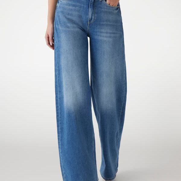 Jean Large Bellflower - Guess