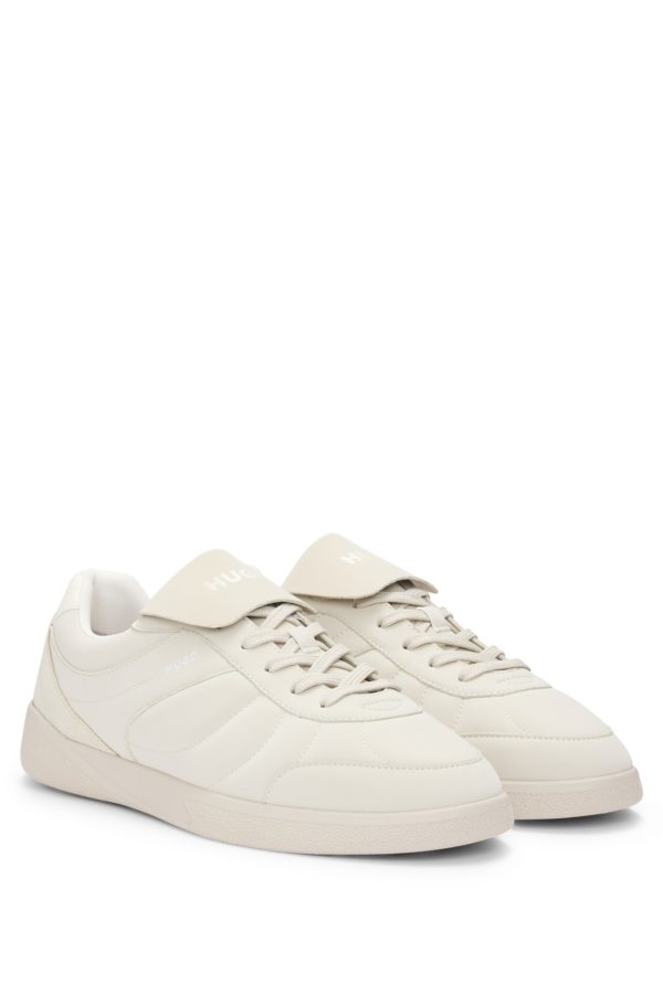 Hugo Boss Baskets imitation nubuck avec languette à rabat