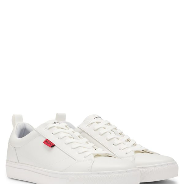 Hugo Boss Baskets en similicuir avec étiquette logotée rouge dans la couture latérale