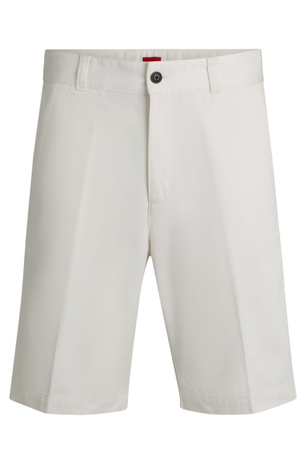 Hugo Boss Short Regular Fit à jambes slim et poches boutonnées