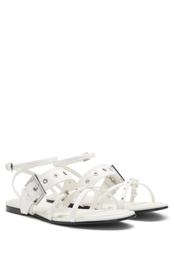 Hugo Boss Sandales en cuir à œillets métalliques et clous