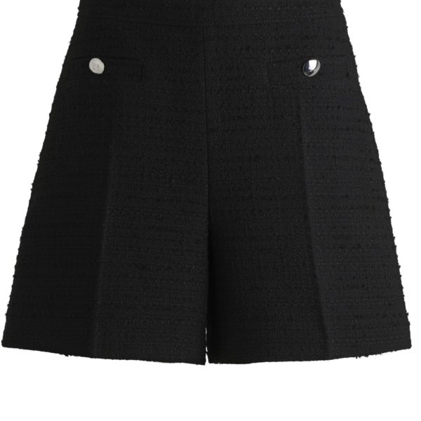 Hugo Boss Short en tissu bouclette avec boutons à logo revisité