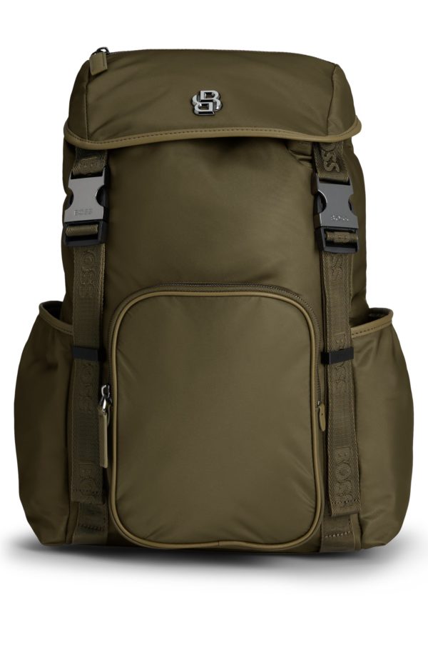 Hugo Boss BOSS SELECTED BY SHOHEI OHTANI Sac à dos multi-poches avec monogramme Double B
