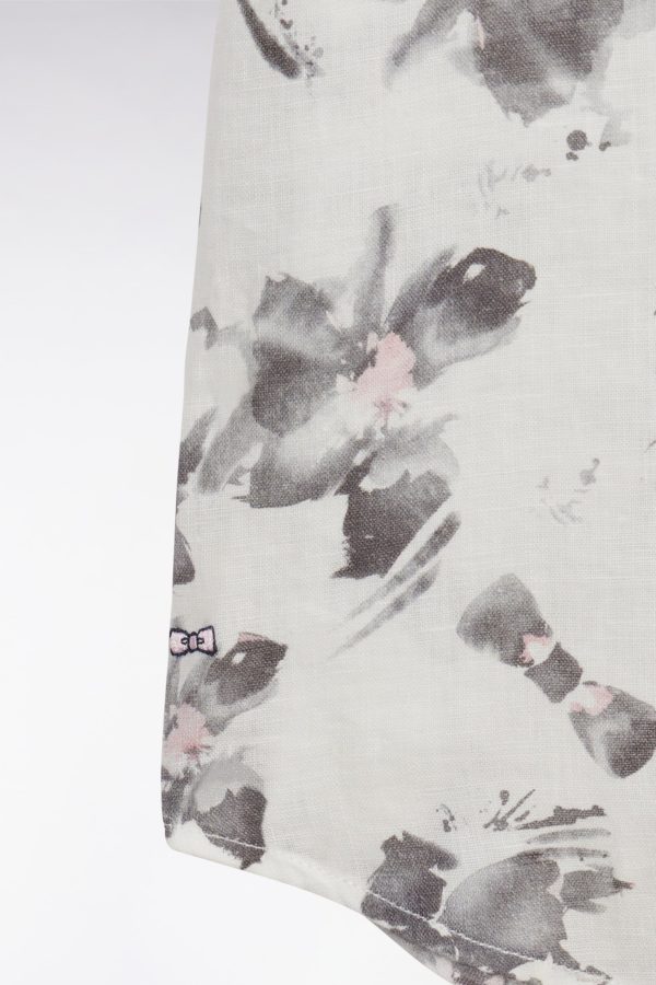 Chemise À Manches Courtes En Lin Écru À Imprimé Floral Gris Coupe Ajustée Eden Park – Image 5
