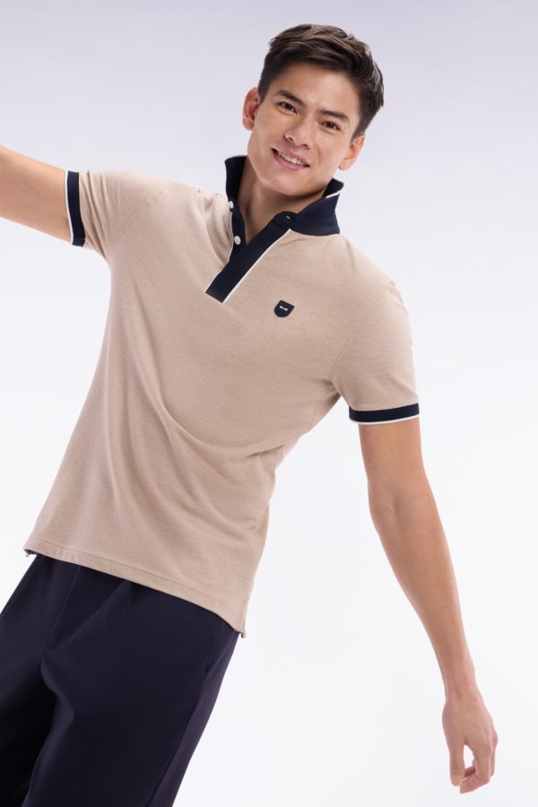 Polo Uni À Manches Courtes En Coton Stretch Beige Passepoil Contrasté Coupe Ajustée Eden Park – Image 2