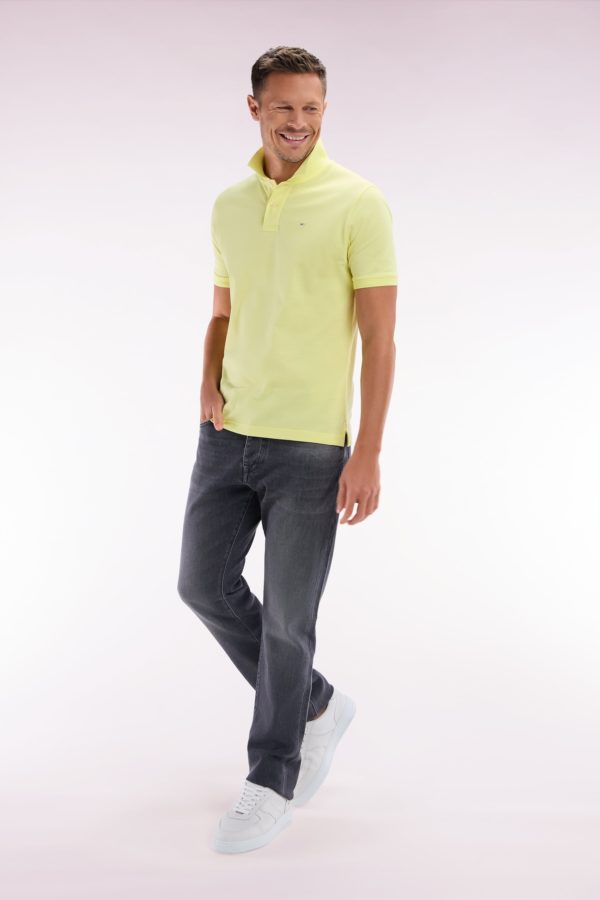 Polo À Manches Courtes Uni En Coton Pima Jaune Coupe Droite Eden Park – Image 2