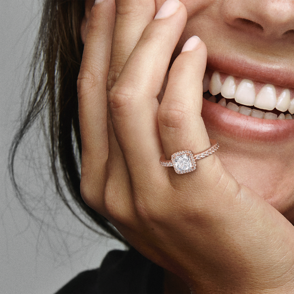 Bague Halo Scintillant Carré - Pandora