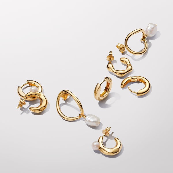 Boucles d’Oreilles Cercle de Forme Organique & Perle de Culture d’Eau Douce Traitée – Pandora